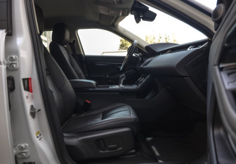 Подержанный автомобиль Land Rover Range Rover Evoque 2019 года (29 фото)