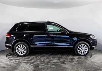 Подержанный автомобиль Volkswagen Touareg 2017 года (4 фото)