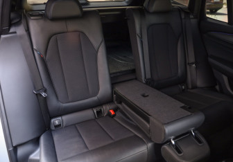 Подержанный автомобиль BMW X3 2018 года (28 фото)