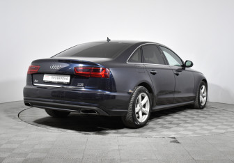 Подержанный автомобиль Audi A6 Sedan 2015 года (5 фото)