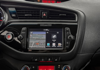 Подержанный автомобиль Kia Ceed Wagon 2018 года (16 фото)