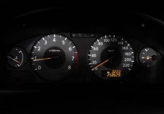 Подержанный автомобиль Nissan Almera Classic 2006 года (19 фото)