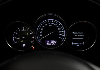 Подержанный автомобиль Mazda CX-5 2015 года (20 фото)