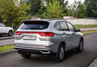 Подержанный автомобиль Haval M6 2023 года (6 фото)