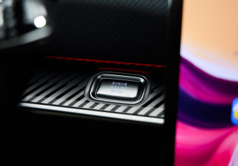 Подержанный автомобиль Jaecoo J7 2024 года (22 фото)