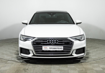 Подержанный автомобиль Audi A6 Sedan 2019 года (2 фото)