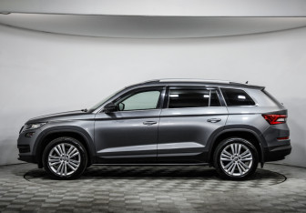 Подержанный автомобиль Skoda Kodiaq 2018 года (8 фото)