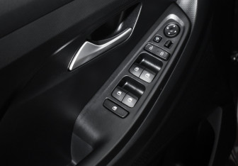 Подержанный автомобиль Hyundai Creta 2021 года (15 фото)