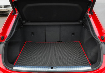 Подержанный автомобиль Audi Q3 Sportback 2020 года (34 фото)