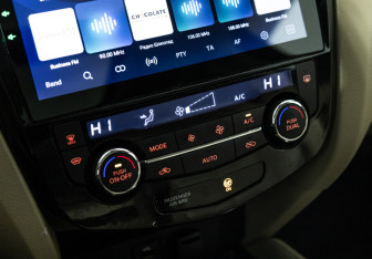 Подержанный автомобиль Nissan X-Trail 2015 года (18 фото)