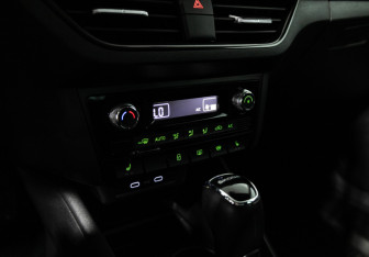 Подержанный автомобиль Skoda Rapid Liftback 2021 года (16 фото)