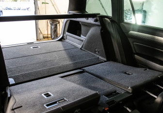 Подержанный автомобиль Volkswagen Passat Wagon 2018 года (33 фото)