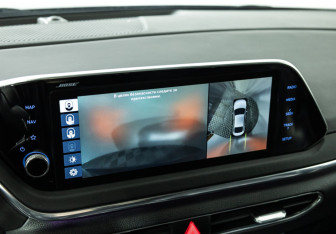 Подержанный автомобиль Hyundai Sonata 2020 года (17 фото)