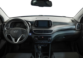 Подержанный автомобиль Hyundai Tucson 2020 года (9 фото)