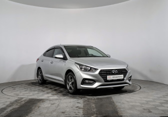 Подержанный автомобиль Hyundai Solaris Sedan 2017 года (3 фото)