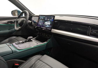 Новый GAC GS8 2025 (9 фото)