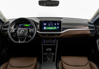 Подержанный автомобиль Skoda Kodiaq 2023 года (11 фото)