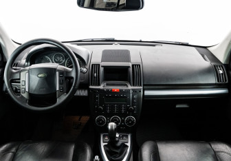 Подержанный автомобиль Land Rover Freelander 2007 года (10 фото)