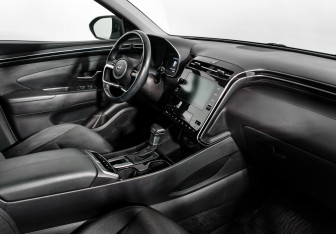 Подержанный автомобиль Hyundai Tucson 2021 года (13 фото)