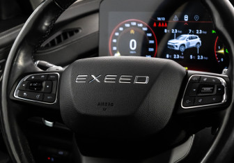 Подержанный автомобиль Exeed LX 2022 года (12 фото)