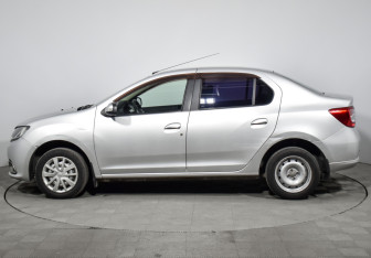 Подержанный автомобиль Renault Logan Sedan 2014 года (8 фото)