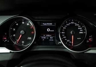 Подержанный автомобиль Audi A5 Liftback 2015 года (12 фото)