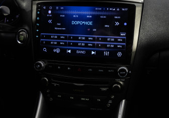 Подержанный автомобиль Lexus IS Sedan 2008 года (15 фото)