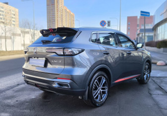 Подержанный автомобиль Changan UNI-S 2024 года (4 фото)