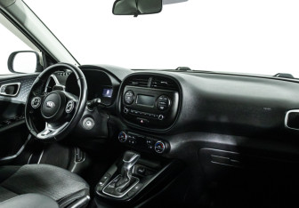 Подержанный автомобиль Kia Soul 2019 года (9 фото)