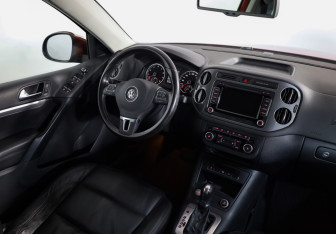 Подержанный автомобиль Volkswagen Tiguan 2013 года (7 фото)