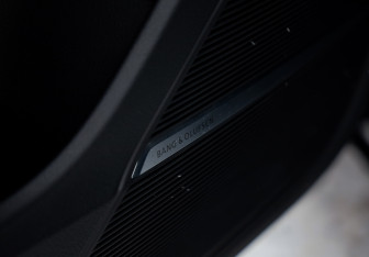 Подержанный автомобиль Audi Q8 2019 года (29 фото)