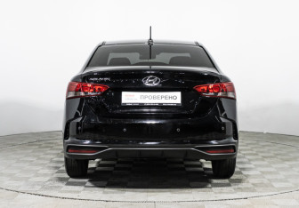 Подержанный автомобиль Hyundai Solaris Sedan 2020 года (6 фото)