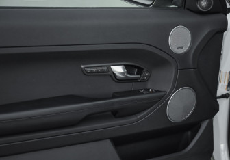 Подержанный автомобиль Land Rover Range Rover Evoque 2012 года (23 фото)