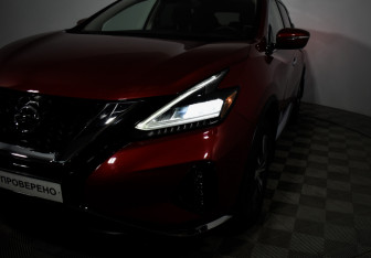 Подержанный автомобиль Nissan Murano Suv 2020 года (21 фото)