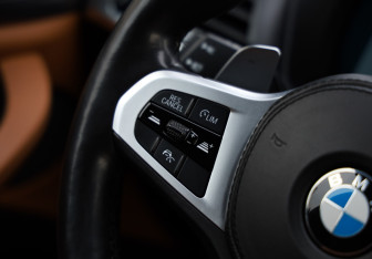 Подержанный автомобиль BMW X4 2020 года (16 фото)