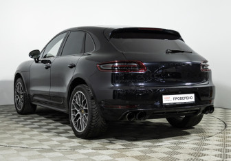 Подержанный автомобиль Porsche Macan 2015 года (7 фото)