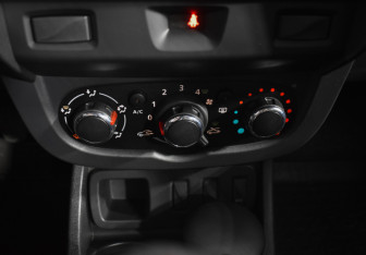 Подержанный автомобиль Renault Duster 2017 года (15 фото)