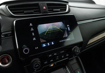 Подержанный автомобиль Honda CR-V 2017 года (19 фото)