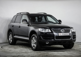 Подержанный автомобиль Volkswagen Touareg 2009 года (3 фото)