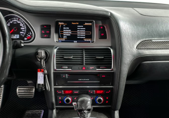 Подержанный автомобиль Audi Q7 2012 года (19 фото)