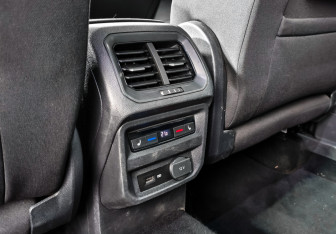 Подержанный автомобиль Volkswagen Tiguan 2019 года (13 фото)