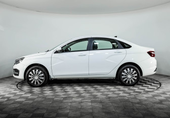 Подержанный автомобиль LADA (ВАЗ) Vesta Sedan 2023 года (8 фото)