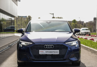 Подержанный автомобиль Audi A3 Sedan 2021 года (4 фото)