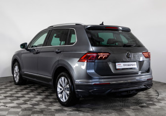 Подержанный автомобиль Volkswagen Tiguan 2021 года (7 фото)