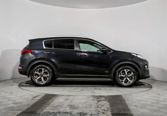 Подержанный автомобиль Kia Sportage 2019 года (4 фото)