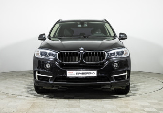 Подержанный автомобиль BMW X5 2016 года (2 фото)