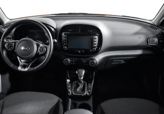 Подержанный автомобиль Kia Soul 2021 года (13 фото)