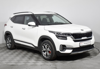 Подержанный автомобиль Kia Seltos 2021 года (3 фото)