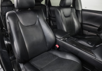 Подержанный автомобиль Lexus RX 2012 года (28 фото)