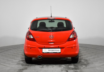 Подержанный автомобиль Opel Corsa 2012 года (6 фото)